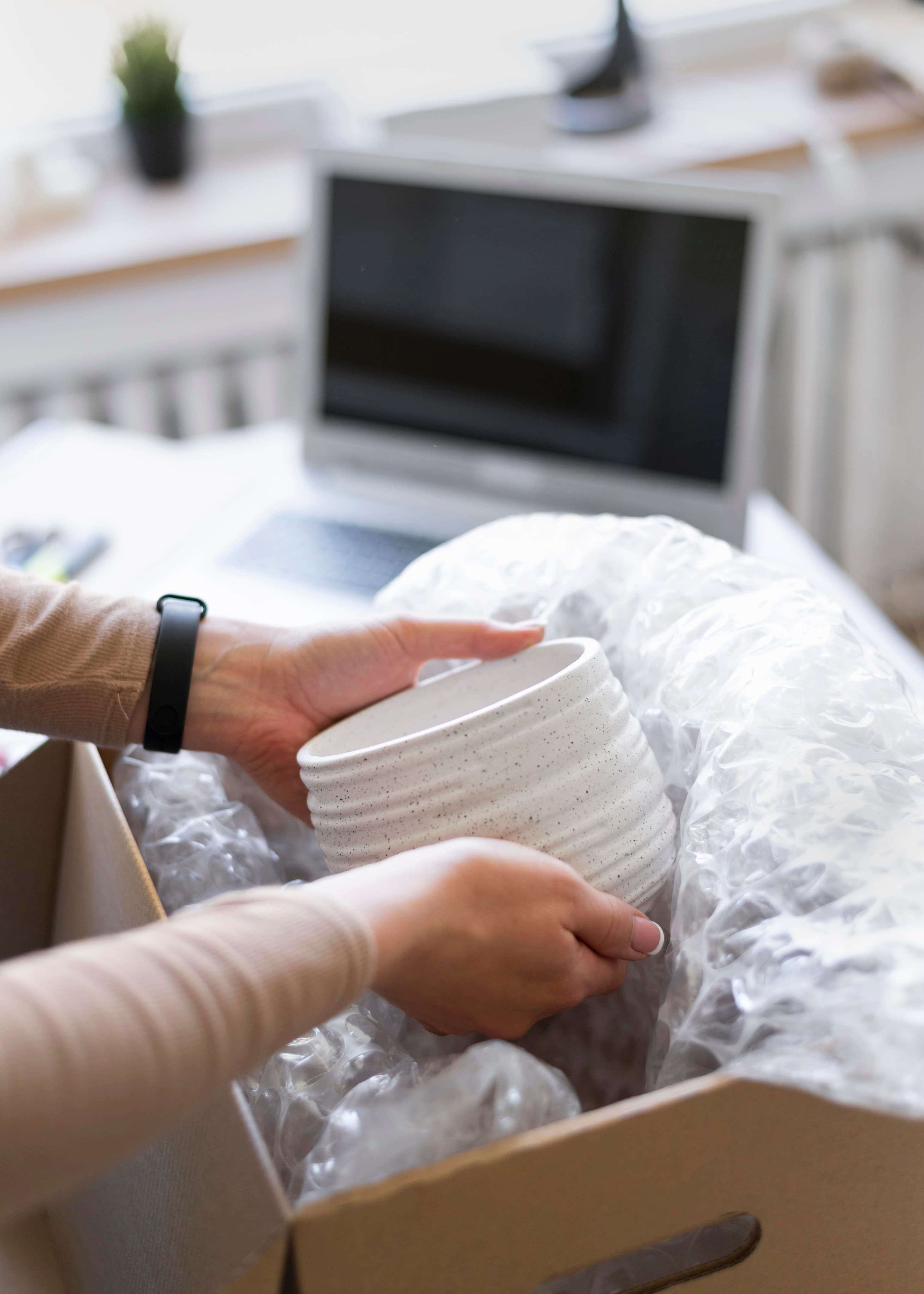 Material and packing process for white glove furniture and valuables handling
